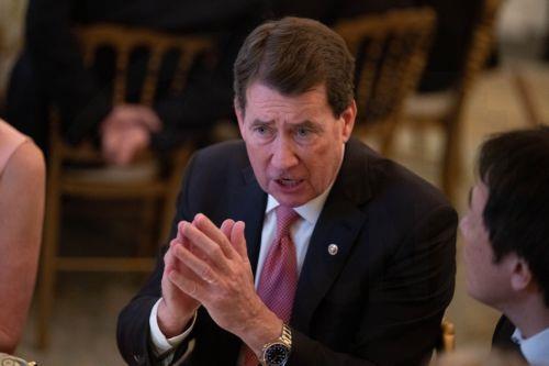 epa12834967 United States Senator Bill Hagerty (R-TN) in during a dinner hosted by US President Donald Trump with Prime Minster Takeuchi Sanae of Japan in the State Dining Room of the White House in Washington DC, USA, 19 March 2026.  EPA/AARON SCHWARTZ / POOL