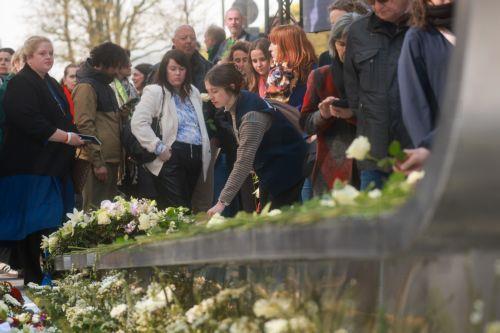 epa12841109 A memorial ceremony on the 10th anniversary of the Brussels attacks in Brussels, Belgium, 22 March 2026. Brussels was struck by coordinated suicide bombings on 22 March 2016, claimed by the so-called Islamic State. Two blasts detonated in the departure hall of Zaventem Airport and a third at Maelbeek metro station in the EU quarter, killing 32...