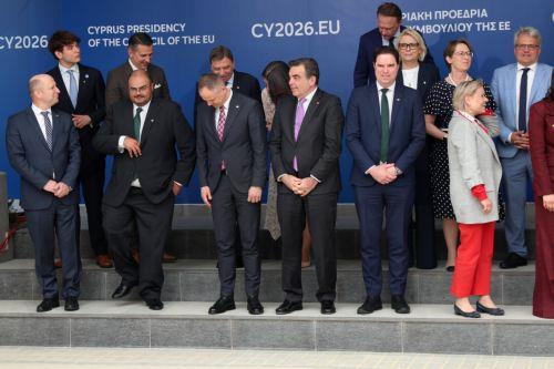 epa12931641 Ministers prepare for a family photo after the informal meeting of EU ministers for agriculture in Lefkosia, Cyprus, 04 May 2026. Agriculture Ministers, EU Officials and stakeholders are meeting in a session during which the World Bank officials will present the main outcomes of the study 'Solutions for Better Agri-Risk Management in the...