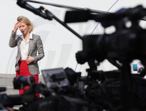 epa12931741 European High Representative of the Union for Foreign Affairs Kaja Kallas arrives for a meeting of the European Political Community in Yerevan, Armenia, 04 May 2026. The summit is taking place in the Armenian capital, with topics including European security in the context of economics and energy.  EPA/HAYK BAGHDASARYAN