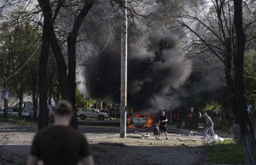 epa12934993 A handout photo made available by the press service of the 93rd Kholodnyi Yar Separate Mechanized Brigade of Ukrainian Armed Forces shows a burning car in the aftermath of a Russian airstrike in Kramatorsk, Donetsk region, Ukraine, 05 May 2026, amid the ongoing Russian invasion. Several people died and a dozens were injured during the glide...