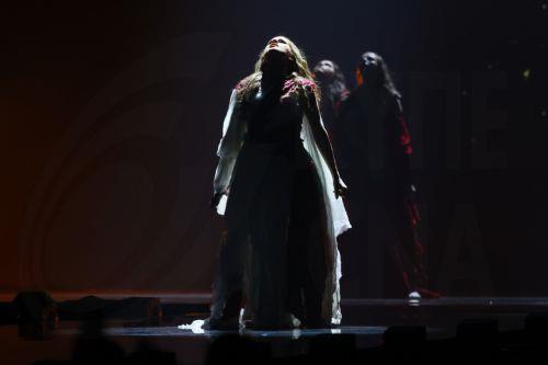 epa12948106 LELEK of Croatia performs the song 'Andromeda' during the dress rehearsals for the first semi-final of the 70th Eurovision Song Contest (ESC) in Vienna, Austria, 11 May 2026. The first semi-final of the ESC 2026 is scheduled for 12 May.  EPA/HANNIBAL HANSCHKE