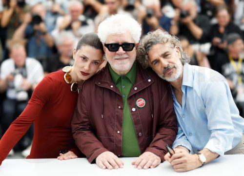 epa12977504 (L-R) Barbara Lennie, Director Pedro Almodovar and Leonardo Sbaraglia attend the photocall for 'Bitter Christmas' (Amarga Navidad) during the 79th annual Cannes Film Festival, in Cannes, France, 20 May 2026. The film festival runs from 12 to 23 May 2026.  EPA/SEBASTIEN NOGIER