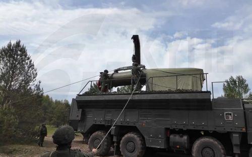 epa12981007 A still image taken from a handout video made available by the Press Service of the Russian Ministry of Defence on 21 May 2026 shows an Operational tactical missile system Iskander M equipped with nuclear warheads in Belarus during drills of nuclear forces of Russia at an undisclosed location. Russia hold drills of nuclear forces from May 19 to...