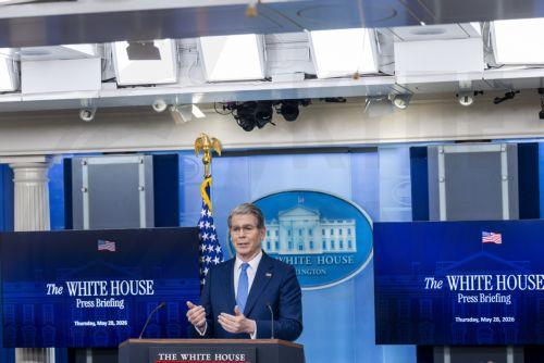 epa13001250 US Treasury Secretary Scott Bessent responds to a question from reporters during the daily briefing at the White House in Washington, DC, USA, 28 May 2026. Bessent took questions on several topics, including Iran negotiations, Trump's 'anti-weaponization' fund and a proposed '250 dollar' commemorative bill.  EPA/SHAWN THEW