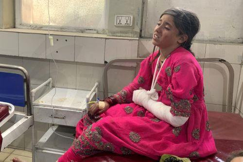 epa13004148 A girl who was injured in a traffic accident receives treatment at a hospital, in Jalalabad, Afghanistan, 30 May 2026. A vehicle rollover in Afghanistan's Laghman Province has claimed the lives of 18 people, including 10 children and 5 women, while 29 others were injured. The victims were families recently returned from Pakistan, traveling from...