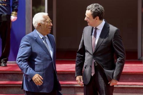 epa13012923 Kosovo Prime Minister Albin Kurti (R) welcomes European Council President Antonio Costa (L) in Pristina, Kosovo, 03 June 2026. European Council President Costa is on an official visit to Kosovo as a part of his tour of the Western Balkan countries.  EPA/GEORGI LICOVSKI