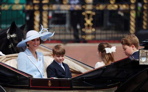 epa13034109 Britain's Catherine, Princess of Wales, departs Buckingham Palace with her children, (L-R) Prince Louis, Princess Charlotte, and Prince George, during the Trooping the Colour, The King's Birthday Parade in London, Britain, 13 June 2026. Trooping the Colour is a ceremonial event performed each year by regiments of the Household Division to...