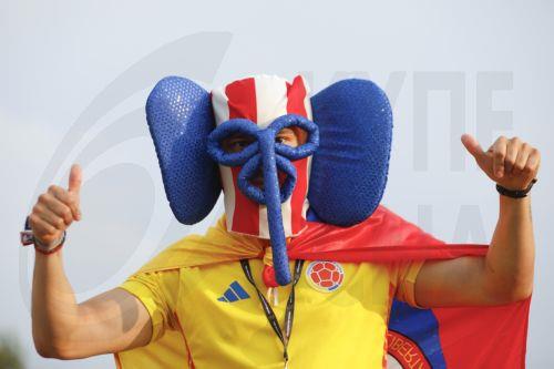 epa13059874 A fan of Colombia poses ahead of the FIFA World Cup 2026 group stage soccer match between Colombia and DR Congo in Guadalajara, Mexico, 23 June 2026.  EPA/FRANCISCO GUASCO
