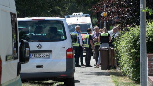 epa13072525 Emergency services and police officers work at the scene after gunfire occurred at a youth support facility in Stade, Germany, 29 June 2026. A police spokesperson confirmed that five people had been shot dead in the city of Stade, west of Hamburg. The police have arrested two suspects, including the alleged shooter.  EPA/Fabian Hoefig