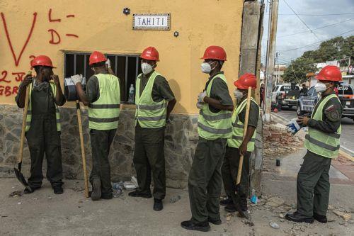 epa13081750 Rescuers take part in a rescue operation to save Fabio, a nine-year-old boy who has been trapped under the rubble for eight days, in a collapsed building in Caraballeda, Venezuela, 02 July 2026. The 7.2- and 7.5-magnitude earthquakes that struck Venezuela on 24 June have killed more than 2,290 people, according to official figures.  EPA/HENRY...