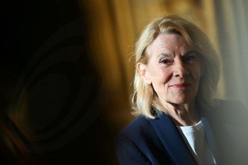epa13125929 France's Culture Minister Catherine Pegard speaks to the press during the reopening of the Apollo Gallery at the Louvre Museum in Paris, France, 22 July 2026, after a heist in October 2025 in which French crown jewels were stolen.  EPA/LOU BENOIST / POOL  MAXPPP OUT