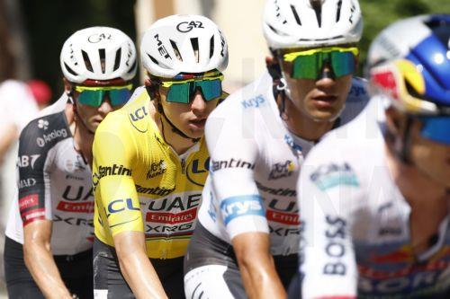 epa13128013 Slovenian cyclist Tadej Pogacar (2-L) of UAE Team Emirates XRG in action during Stage 18 of the Tour de France, a 185.2 km route from Voiron to Orcieres-Merlette, France, 23 July 2026.  EPA/YOAN VALAT