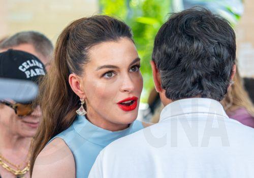 epa13158626 US actor Anne Hathaway arrives for the premiere of 'The End of Oak Street' at Warner Bros. Studios in Los Angeles, California, USA, 09 August 2026.  EPA/CONNOR TERRY