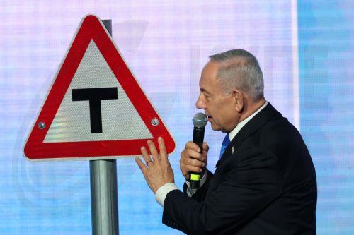 epa13246650 Israeli Prime Minister Benjamin Netanyahu addresses supporters during a Likud party elections campaign event in Tel Aviv, Israel, 17 September 2026. General elections are scheduled to be held in Israel on 27 October 2026.  EPA/ATEF SAFADI