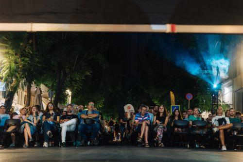 (Ξένη Δημοσίευση) Εκδηλώσεις του Δήμου Αθηναίων  «Αθηνά Χωρίς Αυτοκίνητο», την Κυριακή 20 Σεπτεμβρίου 2026. Τη διοργάνωση ανέλαβε για τρίτη συνεχόμενη χρονιά, το φεστιβάλ του Δήμου Αθηναίων, μέσω της Αναπτυξιακής Αθήνας, στο πλαίσιο της Ευρωπαϊκής Εβδομάδας Κινητικότητας και με αφορμή την Παγκόσμια Ημέρα Χωρίς Αυτοκίνητο (22/9). ΑΠΕ-ΜΠΕ/ΔΗΜΟΣ ΑΘΗΝΑΙΩΝ/STR