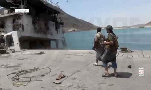 epa13256683 A handout screen grab taken from an undated video made available by the Houthi military media center on 22 September 2026 shows Houthi fighters on the Bab al-Mandeb Strait in the coastal town of Dhubab, Yemen. The Houthis have seized large stretches of Yemen's Red Sea coast and Mayyun Island, strengthening their position around the strategic Bab...