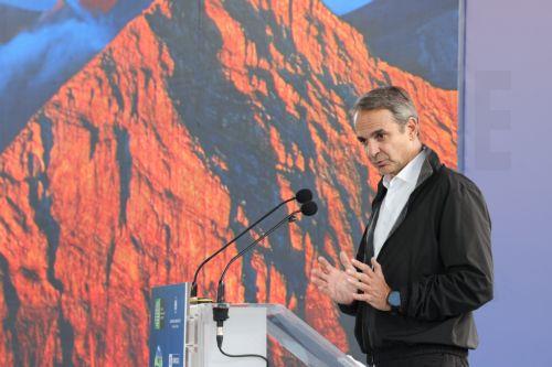 Ο πρωθυπουργός Κυριάκος Μητσοτάκης μιλάει στην εκδήλωση για την ένταξη του Ολύμπου στην παγκόσμια κληρονομιά της UNESCO στην έδρα της Μονάδας Διαχείρισης Εθνικού Πάρκου Ολύμπου, στο Λιτόχωρο, Παρασκευή 2 Οκτωβρίου 2026. Ο πρωθυπουργός Κυριάκος Μητσοτάκης επισκέπτεται σήμερα την Πιερία. ΑΠΕ-ΜΠΕ/ΑΠΕ-ΜΠΕ/ΑΧΙΛΛΕΑΣ ΧΗΡΑΣ