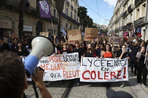 epa13289203 Students march with placards, banners and flags during a demonstration over school conditions in Montpellier, southern France, 08 October 2026. A wave of nationwide protests by high school students has been sweeping across France since late September 2026, later joined by university students, over severe teacher shortages, overcrowded lecture...