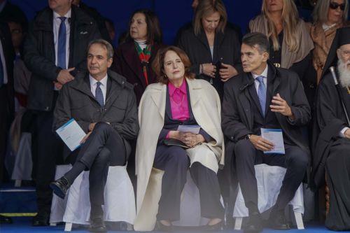 Ο πρωθυπουργός Κυριάκος Μητσοτάκης παρακολουθεί τη στρατιωτική παρέλαση της 28ης Οκτωβρίου στη Θεσσαλονίκη, Τετάρτη 28 Οκτωβρίου 2026. Με τη μεγάλη στρατιωτική παρέλαση ενώπιον της Πολιτειακής, Πολιτικής και Στρατιωτικής ηγεσίας της χώρας κορυφώνονται σήμερα στη Θεσσαλονίκη οι τριήμερες εορταστικές εκδηλώσεις των επετείων της 26ης Οκτωβρίου 1912- ημέρα...
