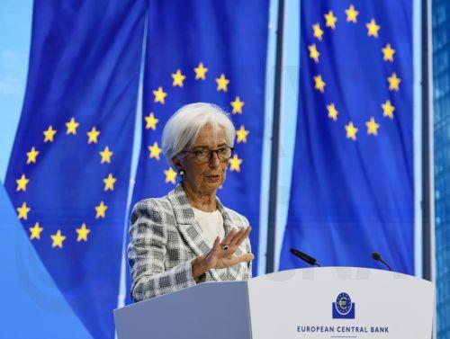 epaselect epa13339117 European Central Bank (ECB) President Christine Lagarde addresses a press conference following a meeting of the ECB Governing Council at the bank's headquarters in Frankfurt am Main, Germany, 29 October 2026. The ECB and the European Council announced that Lagarde will step down from her position on 07 February 2027, concluding her...