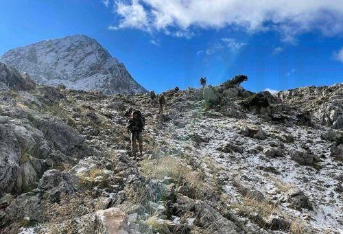 (Ξένη Δημοσίευση)  Φωτογραφία που δόθηκε σήμερα στη δημοσιότητα από τις συνεκπαιδεύσεις με τις Ένοπλες Δυνάμεις της Γαλλίας και του Ηνωμένου, που διεξήχθησαν από την Τρίτη 22 Νοεμβρίου έως το Σάββατο 26 Νοεμβρίου 2022, και στο πλαίσιο του ευρύτερου σχεδιασμού του ΓΕΕΘΑ ως προς τις διεθνείς συνεργασίες των Ελληνικών Ενόπλων Δυνάμεων.Το Σάββατο 26 Νοεμβρίου...