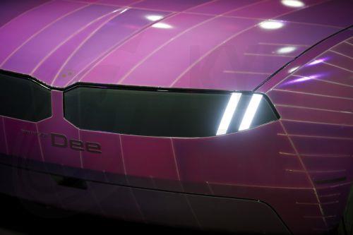 epa10394777 A BMW i VISION Dee, a color changing concept vehicle that uses E-ink technology to allow users to switch or combine 32 colors, is on display at the 2023 International Consumer Electronics Show in Las Vegas, Nevada, USA, 07 January 2023. CES, the world's largest annual consumer technology trade show, taking place from 4-8 January 2023, is a place...