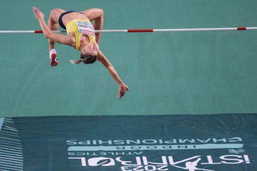 epa10500103 Bianca Salming of Sweden competes in the Women's High Jump Pentathlon at the European Athletics Indoor Championships in Istanbul, Turkey, 03 March 2023.  EPA/ERDEM SAHIN