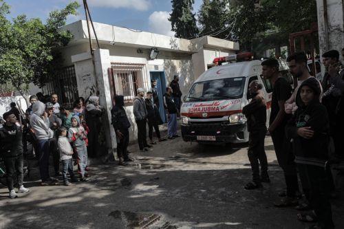 epa10986076 Ambulances transport premature babies evacuated from Gazaâ€™s Al-Shifa hospital, at the Emirates Crescent Hospital in Rafah, southern Gaza, 20 November 2023. According to the Palestinian Red Crescent, 28 premature infants were transferred on 20 November from the Emirati Hospital to the Rafah Crossing, in coordination with the World Health...