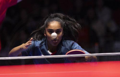 epa11174101 Prithika Pavade of France in action against Sun Yingsha of China during the women's semifinals of the 2024 ITTF World Team Table Tennis Championships Finals at Busan Exhibition and Convention Centre in Busan, South Korea, 23 February 2024.  EPA/JEON HEON-KYUN