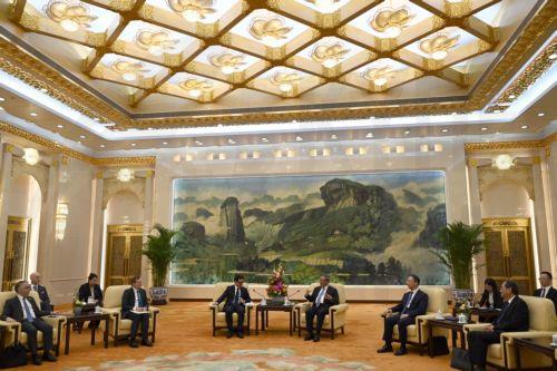 epa11254175 Chinaâ€™s Premier Li Qiang (R) and Franceâ€™s Minister for Foreign and European Affairs Stephane Sejourne attend a meeting at the Great Hall of the People in Beijing, China, 01 April 2024.  EPA/PEDRO PARDO / POOL