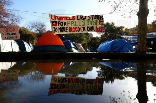 epa11349227 Tents at a pro-Palestinian encampment at the University of Melbourne in Melbourne, Australia 18 May 2024. A protest stand-off at a Melbourne university continues as universities around the nation refuse to give into the demands of pro-Palestinian demonstrators.  EPA/CON CHRONIS AUSTRALIA AND NEW ZEALAND OUT