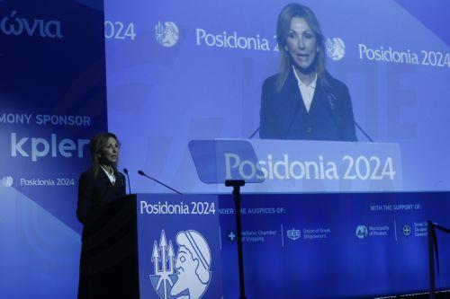 Η πρόεδρος της ένωσης εφοπλιστών Μελίνα Τραυλού, μιλάει κατά τη διάρκεια της έκθεσης ''Ποσειδώνια 2024'' στο εκθεσιακό κέντρο του αεροδρομίου Ελευθέριος Βενιζέλος, Δευτέρα 3 Ιουνίου 2024. ΑΠΕ-ΜΠΕ/ΑΠΕ-ΜΠΕ/ΓΙΑΝΝΗΣ ΚΟΛΕΣΙΔΗΣ