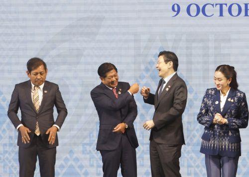 epa11650073 Philippines's President Ferdinand 'Bongbong' Marcos Jr. (2-L) reacts with Singapore's Prime Minister Lawrence Wong (2-R), next to Myanmar's Permanent Secretary of Foreign Affairs Aung Kyaw Moe (L) and Thailand's Prime Minister Paetongtarn (R) during the opening ceremony of the 44th and 45th ASEAN Summits and Related Summits at the National...