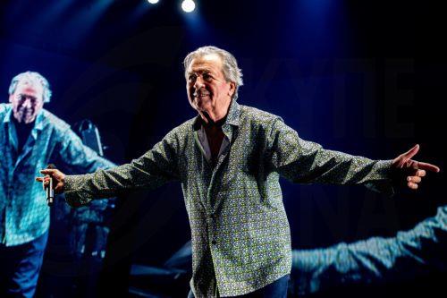 epa11691789 Frontman Ian Gillan of British rock band Deep Purple performs at Ziggo Dome in Amsterdam, the Netherlands, 29 October 2024 (issued 30 October 2024). The band has been one of the pioneers of hard rock music since the 1970s.  EPA/Paul Bergen