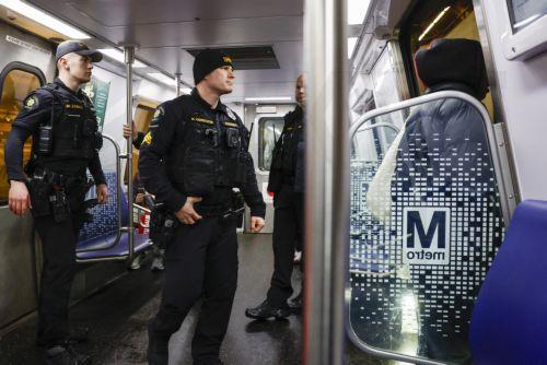 epa11837384 Sheriff's deputies from Kings County Washington patrol the Metro Red line as part of an increased security posture prior to the inauguration in downtown Washington, DC, USA, 19 January 2025. President-elect Donald Trump, who defeated Joe Biden to become the 47th president of the United States, will be inaugurated on Monday 20 January.  EPA/SHAWN...