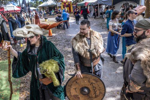 epaselect epa11869401 People attend the Florida Renaissance Festival celebrated in Deerfield Beach, Florida, USA, 01 February 2025. The Florida Renaissance Festival marks 33 years of transporting visitors to a magical world filled with royalty, mythical creatures, warriors, and entertainers across seven weekends of festivities.  EPA/CRISTOBAL...