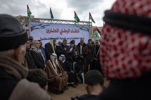 epaselect epa11890111 Members of the national and Islamic action factions in the Gaza Strip organize a protest gathering against US President Donald Trump's plan to displace the residents of the Gaza Strip, in Gaza City, 12 February 2025. Trump has once again insisted the US will take control of the Gaza Strip, as he met Jordan's King Abdullah at the White...