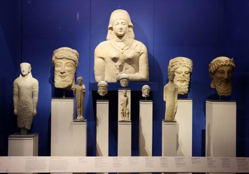 Στο μουσείο Rijksmuseum van Oudheden στο Leiden της Ολλανδίας όπου φιλοξενούνται κυπριακές αρχαιότητες περιηγήθηκε ομάδα Κυπρίων δημοσιογράφων. ΚΥΠΕ/ΚΑΤΙΑ ΧΡΙΣΤΟΔΟΥΛΟΥ