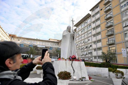 epa11905748 An external view of the Gemelli hospital where Pope Francis is hospitalized for tests and treatment for bronchitis in Rome, Italy, 18 February 2025. Pope Francis was hospitalized on 14 February due to a respiratory tract infection. While his condition is showing signs of improvement, the hospitalized pontiff will not lead his weekly Angelus...