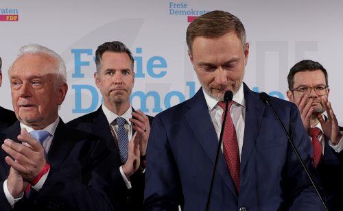 epa11919694 Chairman of the Free Democratic Party (FDP) and former German Finance Minister Christian Lindner (2-R) and Deputy Chairman of the FDP, Wolfgang Kubicki (L) attend the Free Democratic Party (FDP) election event in Berlin, Germany, 23 February 2025. About 60 million Germans were eligible to vote in the elections for a new federal parliament, the...