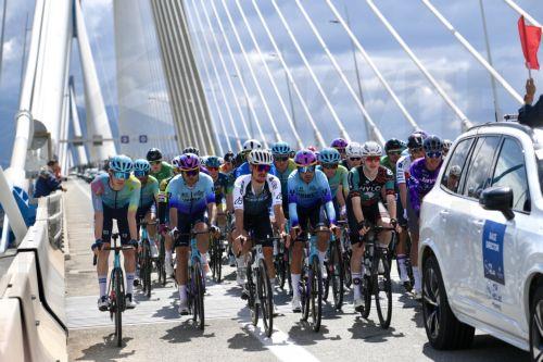 Ο Ποδηλατικός Γύρος Ελλάδας 2025 διασχίζει τη Γέφυρα Ρίου – Αντιρρίου, την Τετάρτη 2 Απριλίου 2025. Η Γέφυρα Ρίου – Αντιρρίου, υποδέχεται τον Ποδηλατικό Γύρο Ελλάδας 2025 που θα εκκινήσει σήμερα, Τετάρτη 2 Απριλίου, από το Πανεπιστήμιο Πατρών και θα τερματίσει στην Αθήνα την Κυριακή 6 Απριλίου. ΑΠΕ-ΜΠΕ/ΑΠΕ-ΜΠΕ/ΓΙΩΤΑ ΛΟΤΣΑΡΗ