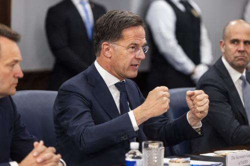epa12051224 NATO Secretary General Mark Rutte (C) meets with US Defense Secretary Pete Hegseth (not pictured) at the Pentagon in Arlington, Virginia, USA, 24 April 2025. Hegseth is under fire after media reports that he shared sensitive information about a military strike in Yemen on a second group chat.  EPA/JIM LO SCALZO