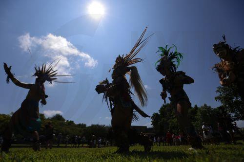 epa12292988 Members of a pre-Hispanic cultural group participate in a ritual prior to the re-enactment of a ball game as part of International Day of Indigenous Peoples at the Guachimontones archaeological site in Teuchitlan, Mexico, 10 August 2025. The Purepecha people, originally from the state of Michoacan, faced off against the Tecuexes from Jalisco...
