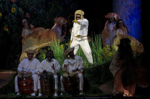 epa12394606 Bad Bunny performs at the Coliseo de Puerto Rico in San Juan, Puerto Rico, 20 September 2025. He concluded his residency, 'No Me Quiero Ir De Aqui: Una Mas,' with an additional and 31st show, turning the event into a public celebration. The concert was broadcast across plazas, cinemas, and venues throughout the island via the Amazon Music...