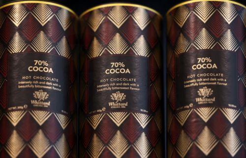 epa12594191 Cocoa powder at a chocolate drink store in London, Britain, 15 December 2025. Britain's favorite chocolates are shrinking and becoming more expensive ahead of Christmas as rising cocoa prices continue to put pressure on manufacturers. Global cocoa production has fallen by more than 14 percent this year, while cocoa prices have quadrupled since...