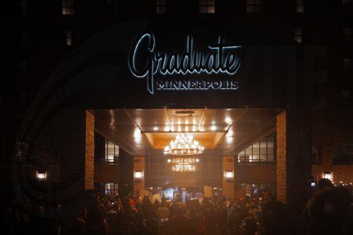 epa12647876 Hundreds of protesters gather outside of a hotel thought to house federal immigration endorsement agents in Minneapolis, Minnesota, USA, 13 January 2026. As part of a federal immigration crackdown involving over 2,000 agents from Border Patrol, Immigration and Customs Enforcement (ICE), and Homeland Security Investigations (HSI), an ICE officer...