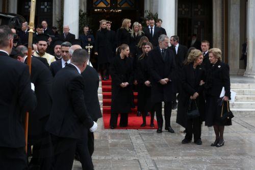 epa12661499 Spanish King Felipe VI (C), emeritus Queen Sofia of Spain (2-R) and former Queen Anne Marie (R) leave the Metropolitan Cathedral of Athens, after they attended the funeral service of Princess Irene, Athens, Greece, 19 January 2026. Princess Irene, the younger sister of Queen Sofia of Spain and of the former King Constantine, died aged 83 on 15...