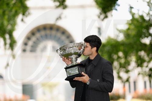 epa12699230 Carlos Alcaraz poses for a photograph after winning the AO 2026 men’s singles final against Novak Djokovic at the Royal Exhibition Building in Melbourne, Australia, 02 February 2026.  EPA/ROB PREZIOSO AUSTRALIA AND NEW ZEALAND OUT