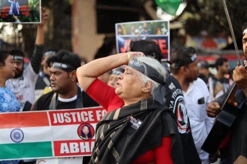 epa12719657 Doctors and citizens gather during a protest campaign against violence and rape targeting women in Kolkata, India, 09 February 2026. A trainee doctor was found dead on 09 August 2024 in a seminar room of the RG Kar Medical College in Kolkata, sparking nationwide protests and strikes by medical students and doctors. In January 2025, the main...